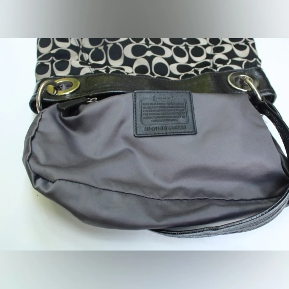 Coach signature logo shoulder bag